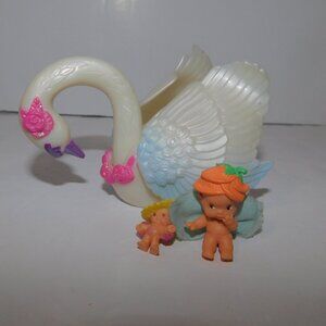 Vintage 1993 90s Kenner Fairy Winkles Magic Mirror Swan & 2 Figures